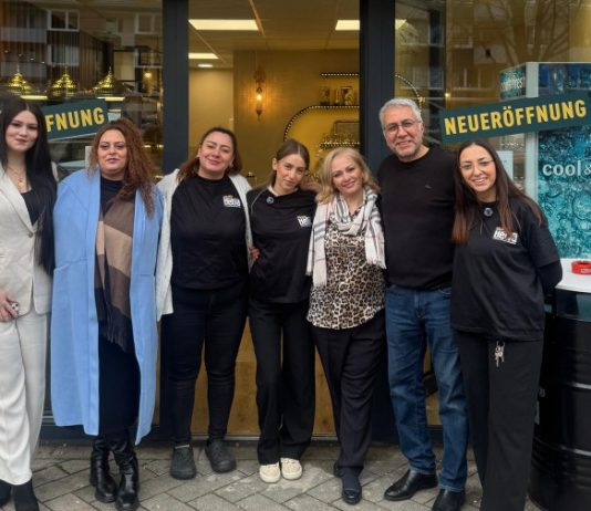 Hamburg’da “Golden Helva” Açıldı