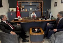 Hamburg’da 23 Nisan’da, 9 yaşındaki Başkonsolos Azra Sarıer’den anlamlı mesaj Hamburg’da 23 Nisan’da 9 yaşındaki Başkonsolos Azra Sarıer’den anlamlı mesaj